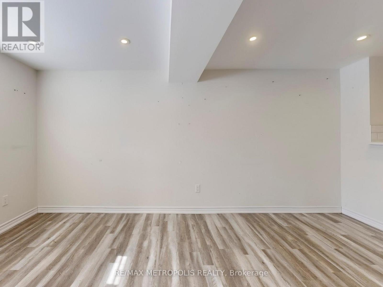 1294 Sunningdale Avenue, Oshawa (Donevan), Ontario  L1H 8G7 - Photo 29 - E12828704