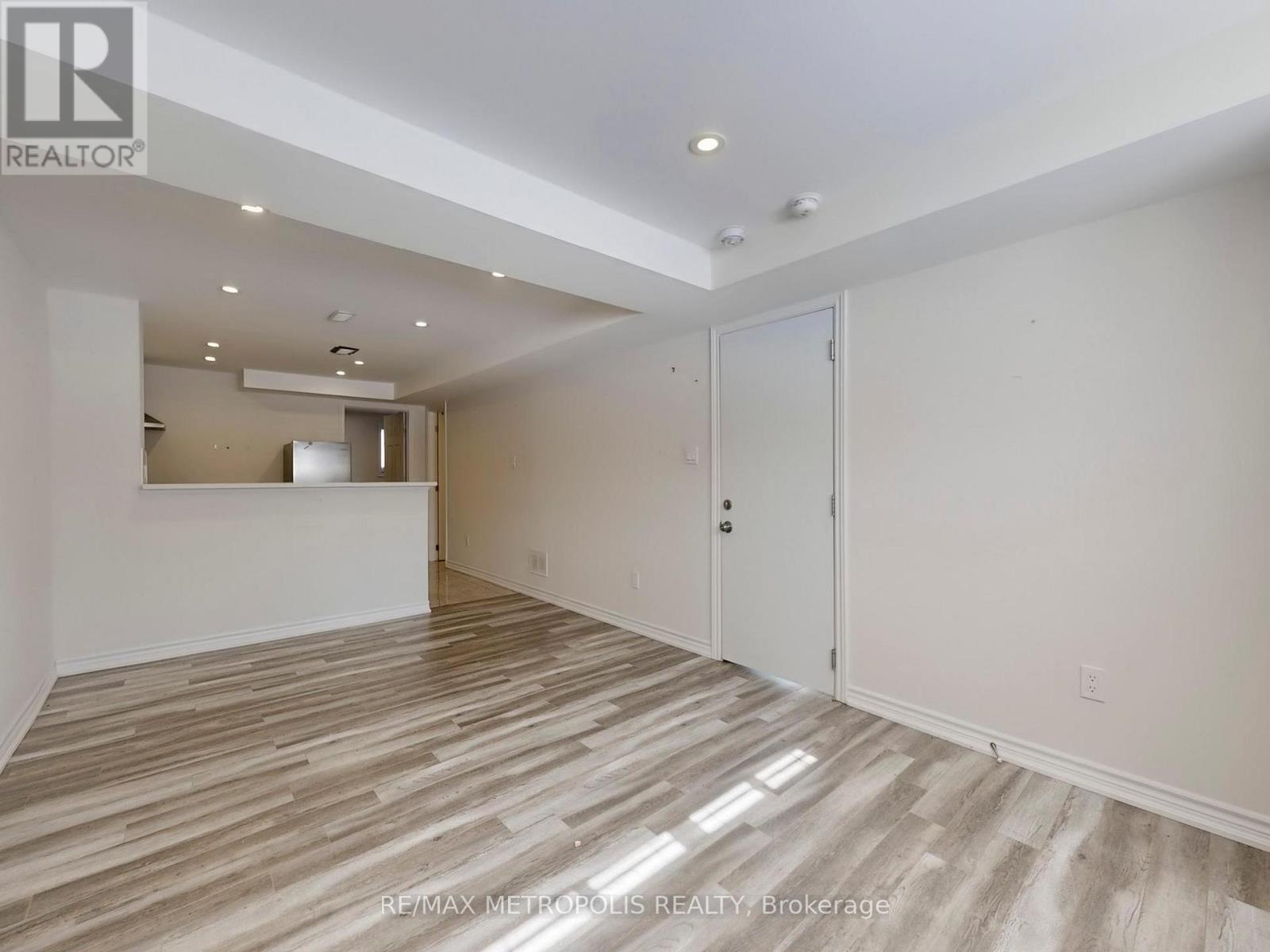 1294 Sunningdale Avenue, Oshawa (Donevan), Ontario  L1H 8G7 - Photo 30 - E12828704