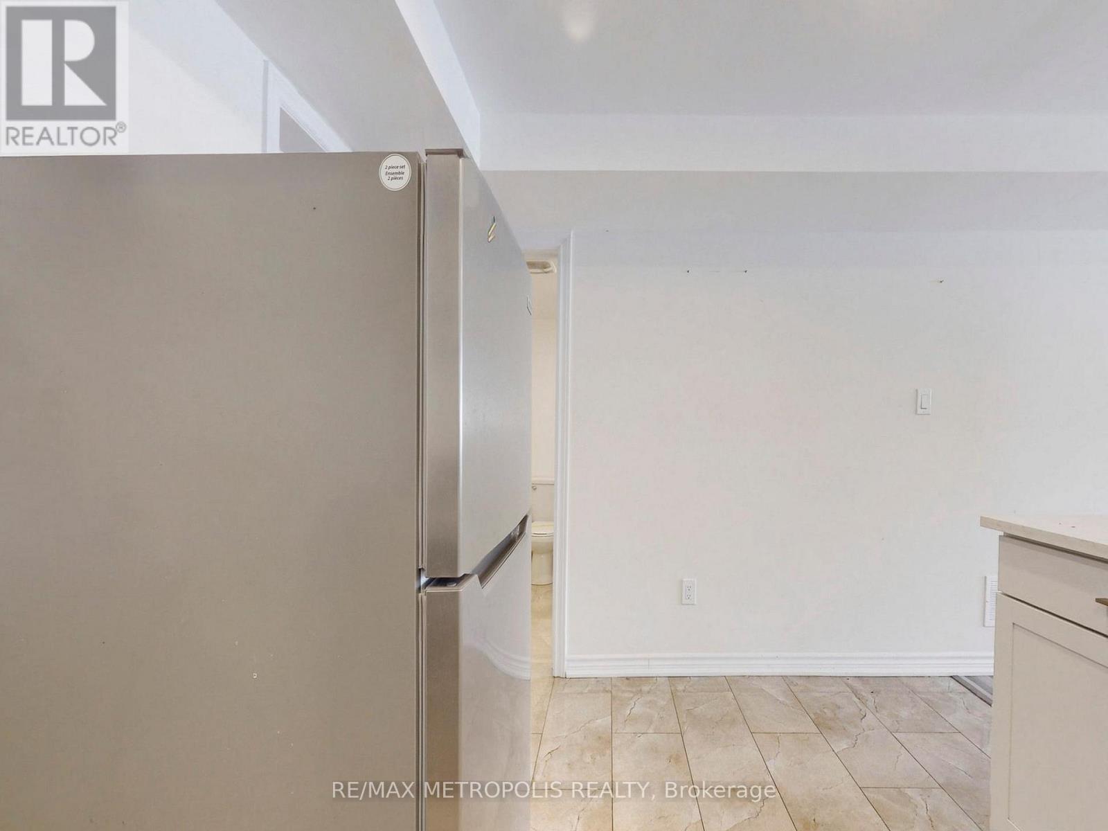 1294 Sunningdale Avenue, Oshawa (Donevan), Ontario  L1H 8G7 - Photo 36 - E12828704