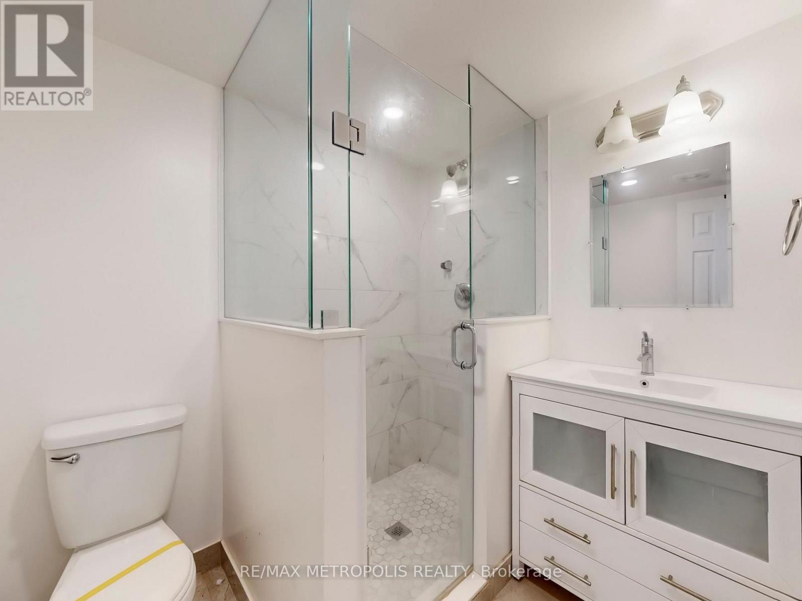 1294 Sunningdale Avenue, Oshawa (Donevan), Ontario  L1H 8G7 - Photo 40 - E12828704