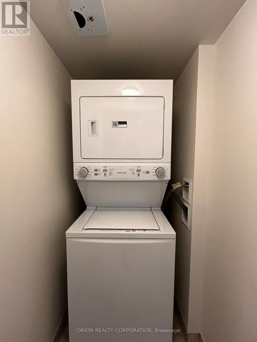 1709 - 1010 Sandy Beach Road, Pickering (Bay Ridges), Ontario  L1W 0C7 - Photo 3 - E12828710