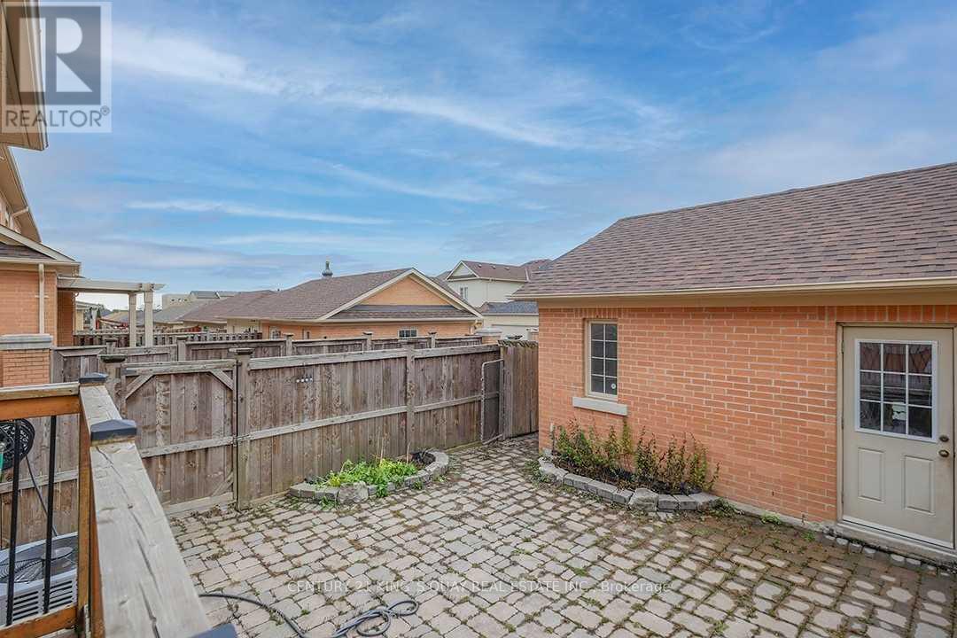 10518 Victoria Square Boulevard, Markham (Cathedraltown), Ontario  L6C 0A3 - Photo 33 - N12828578