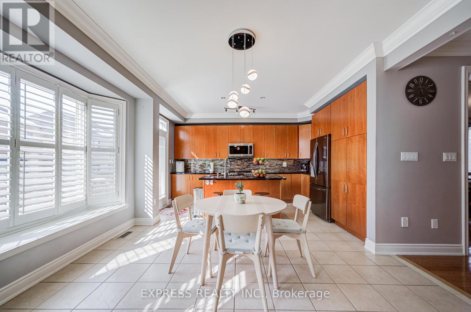 10 Eber Street, Richmond Hill, Ontario  L4E 4X2 - Photo 13 - N12828624