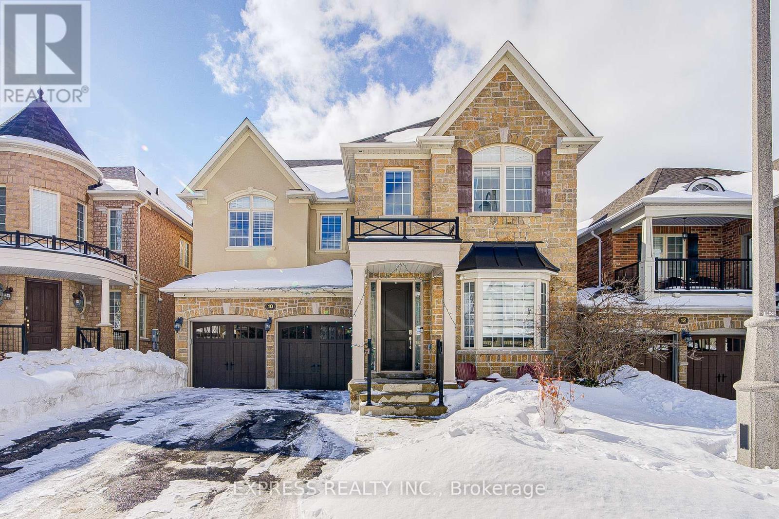 10 Eber Street, Richmond Hill, Ontario  L4E 4X2 - Photo 2 - N12828624