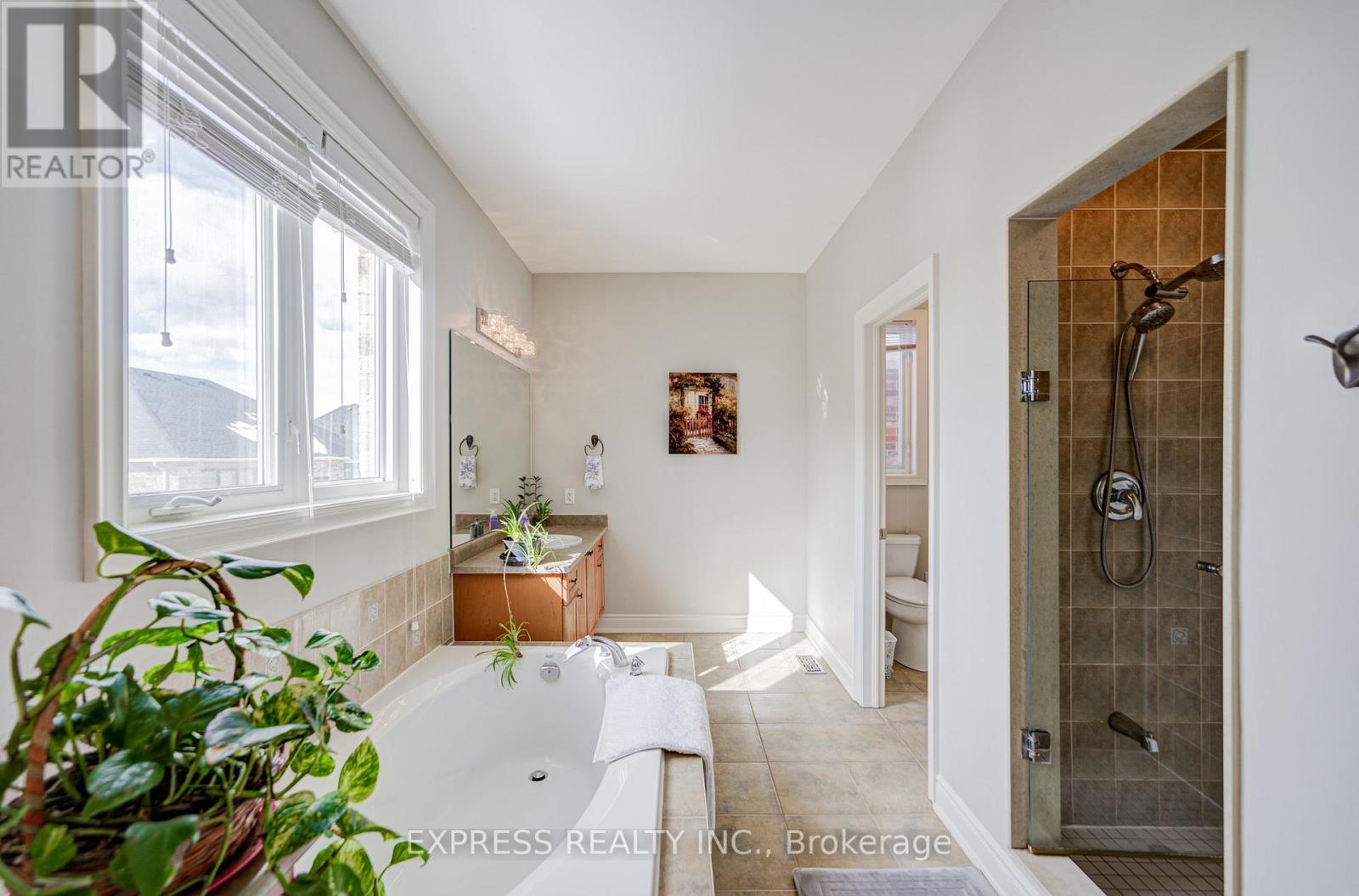 10 Eber Street, Richmond Hill, Ontario  L4E 4X2 - Photo 29 - N12828624