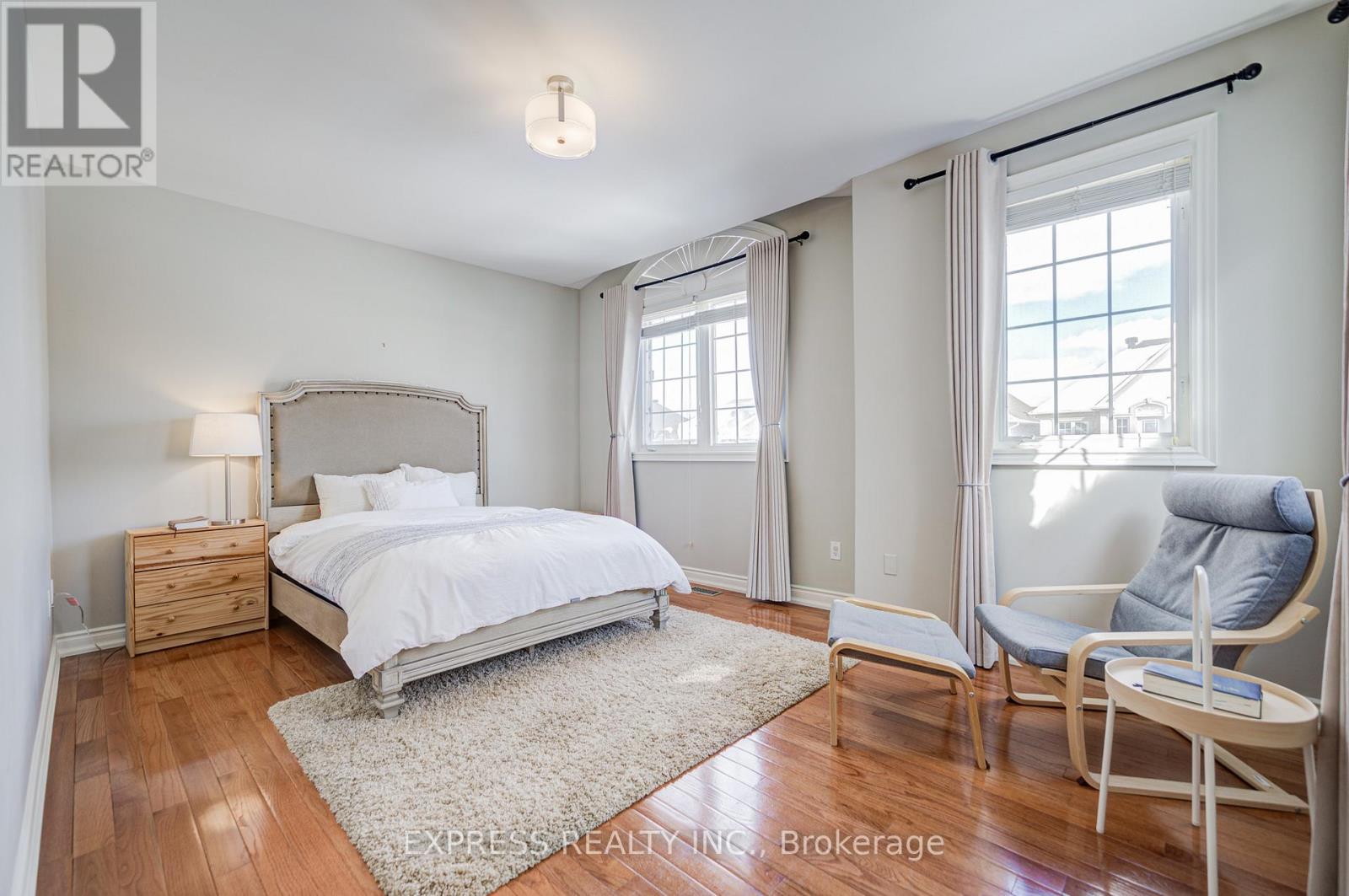 10 Eber Street, Richmond Hill, Ontario  L4E 4X2 - Photo 35 - N12828624