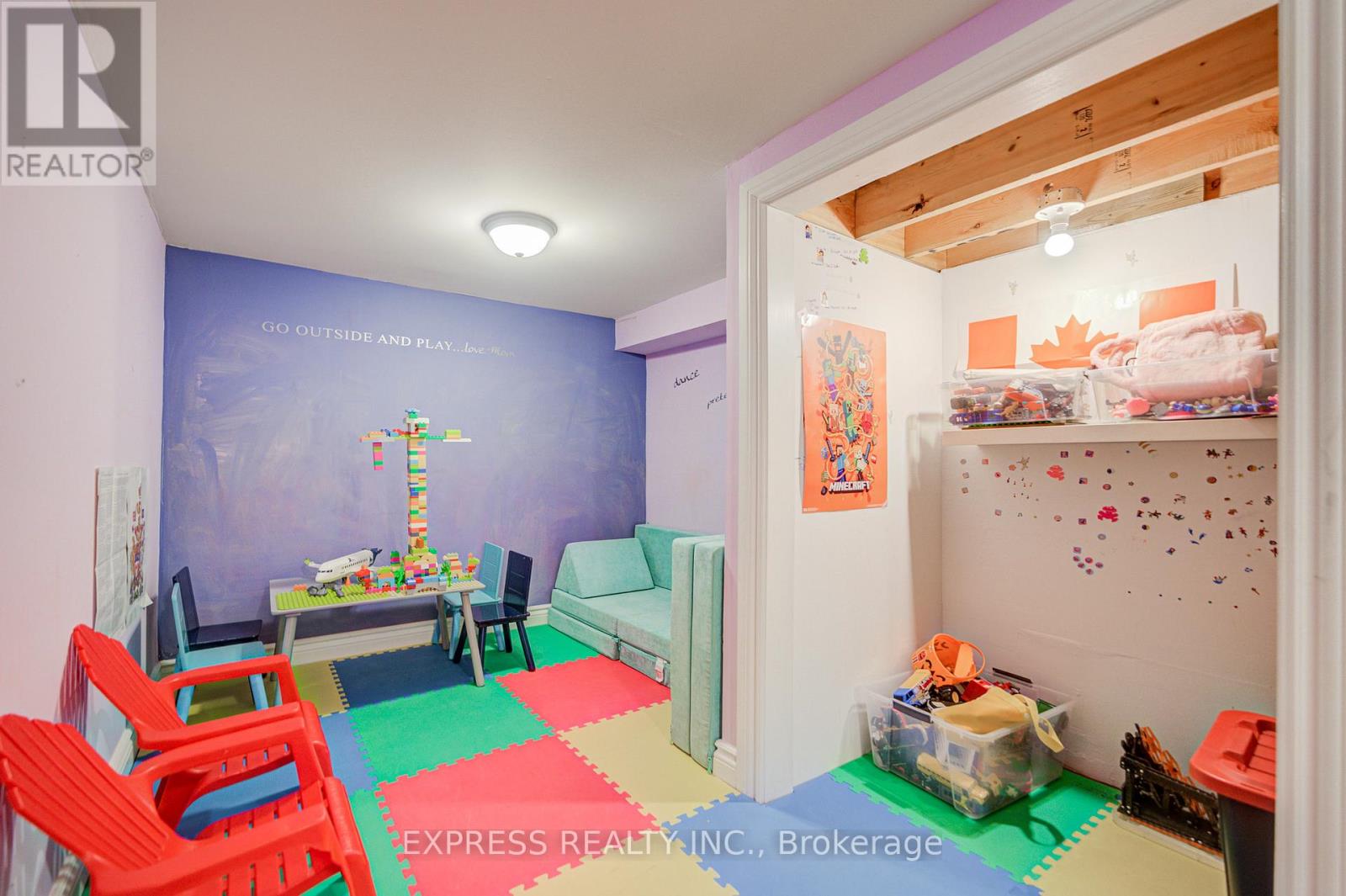 10 Eber Street, Richmond Hill, Ontario  L4E 4X2 - Photo 43 - N12828624