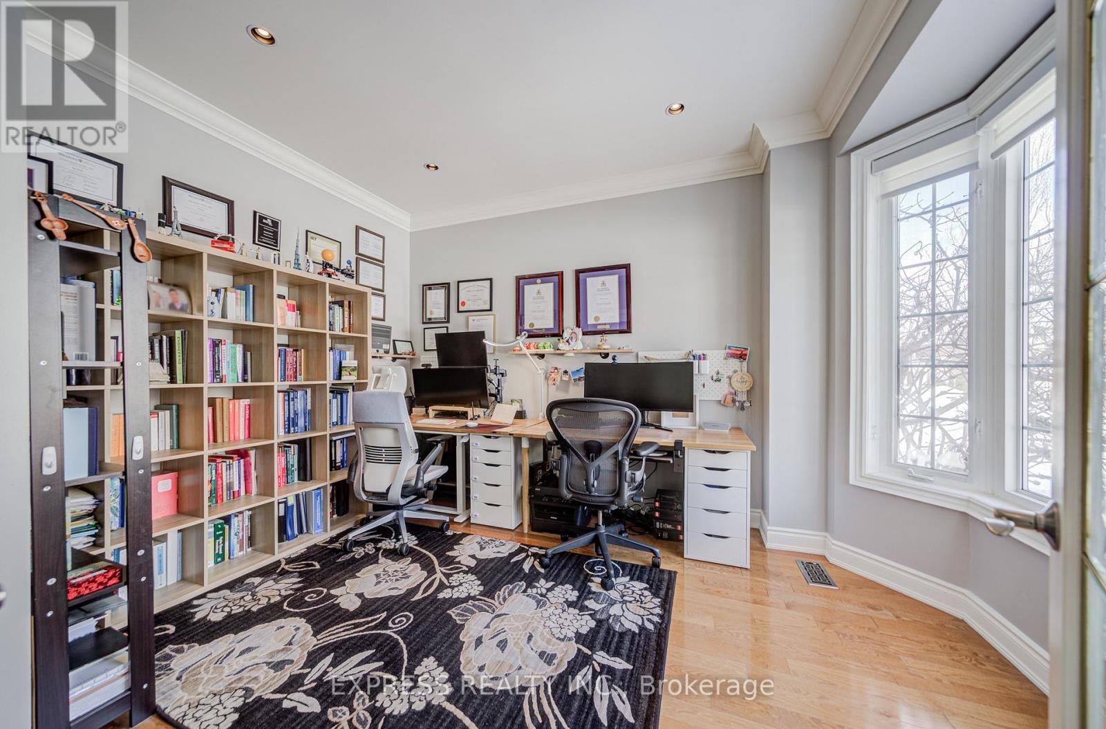 10 Eber Street, Richmond Hill, Ontario  L4E 4X2 - Photo 47 - N12828624