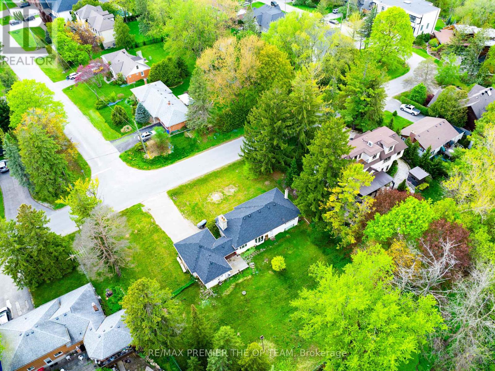 37 John Street, King, Ontario  L7B 1J6 - Photo 18 - N12828648