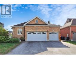 1069 BOOTH AVENUE, Innisfil, Ontario