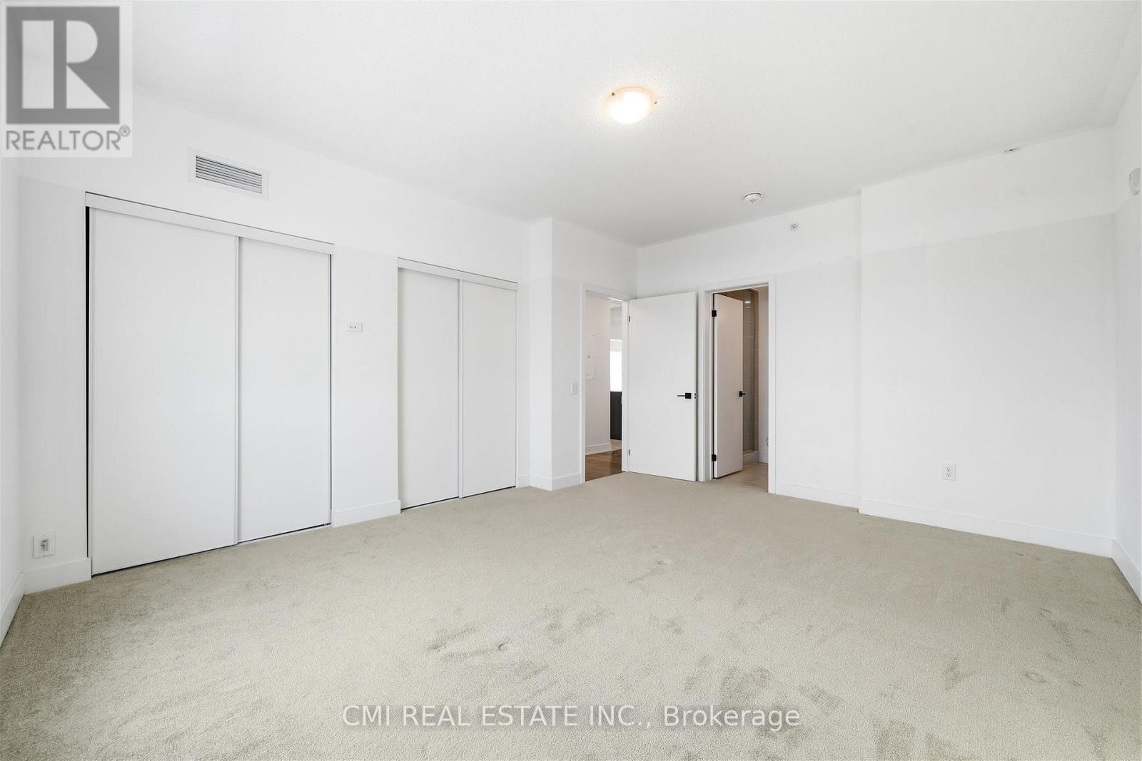 501 - 4 Spice Way, Barrie, Ontario  L9J 0M2 - Photo 22 - S12828556