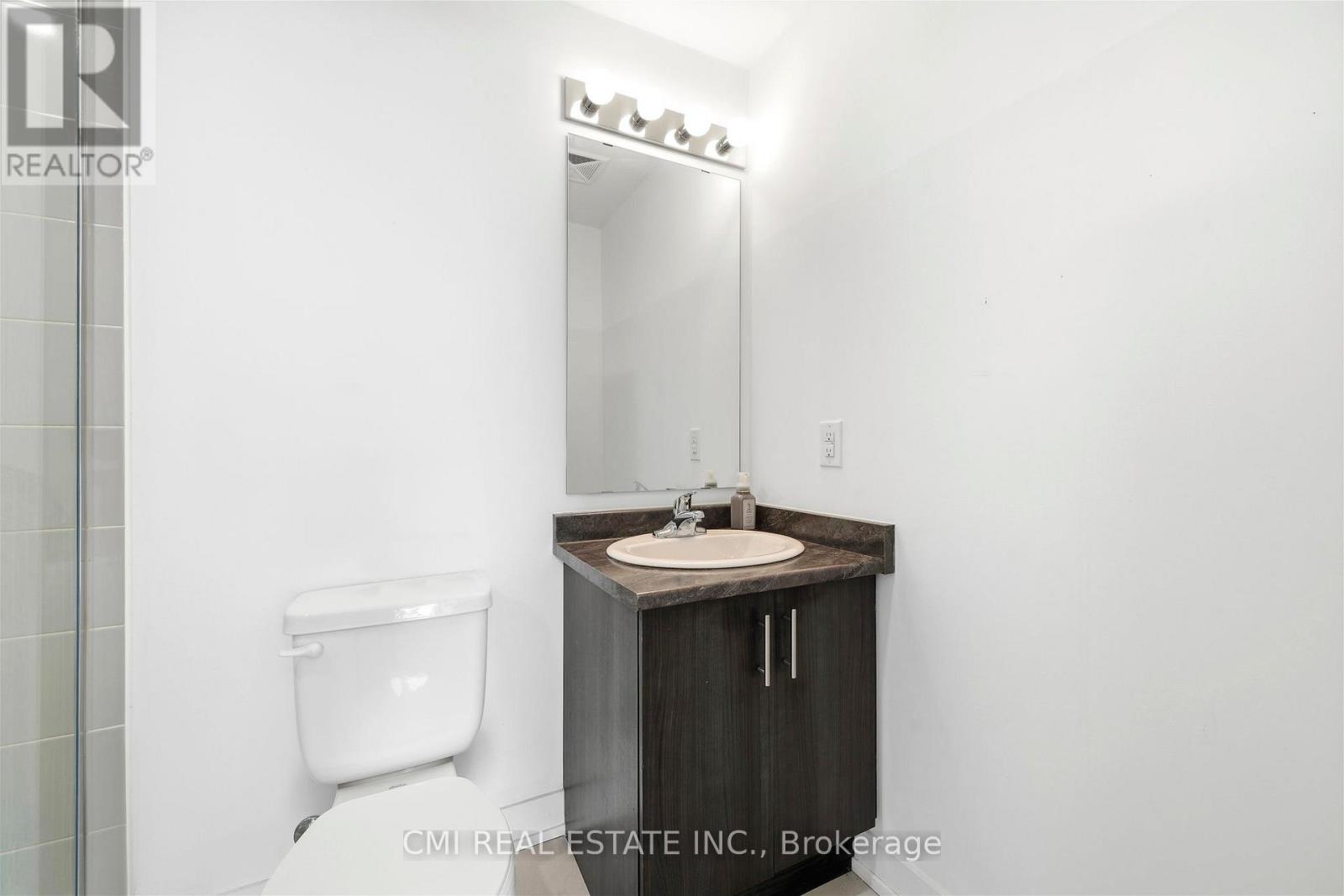 501 - 4 Spice Way, Barrie, Ontario  L9J 0M2 - Photo 24 - S12828556