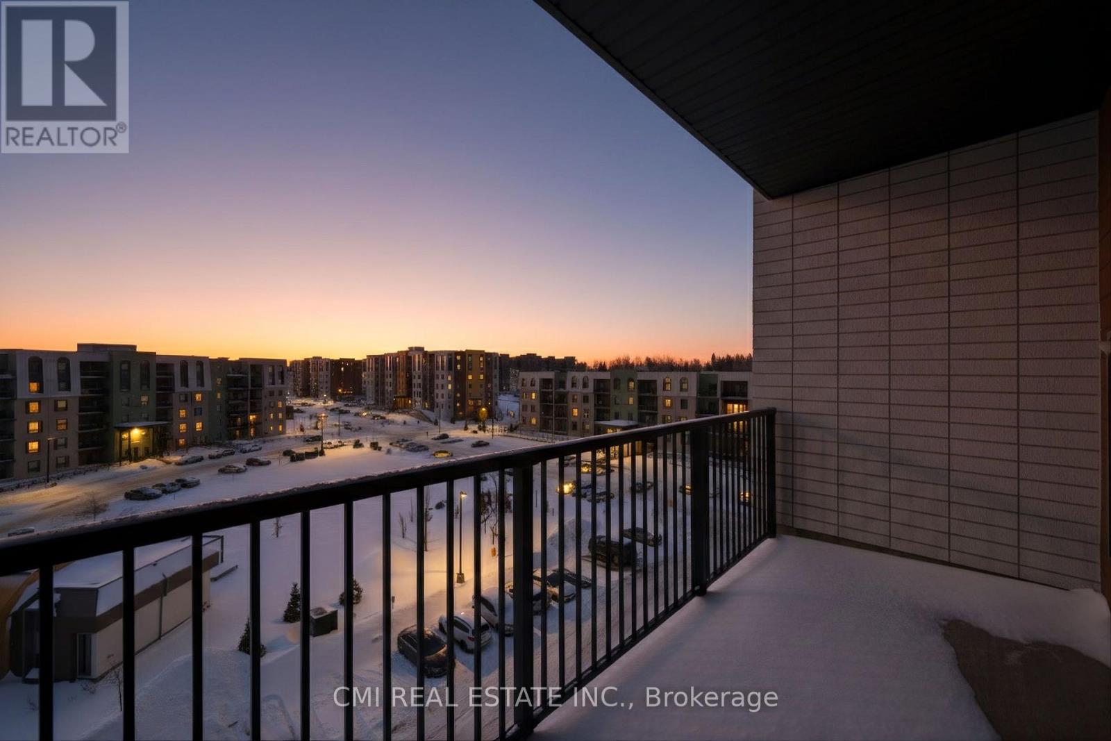 501 - 4 Spice Way, Barrie, Ontario  L9J 0M2 - Photo 31 - S12828556