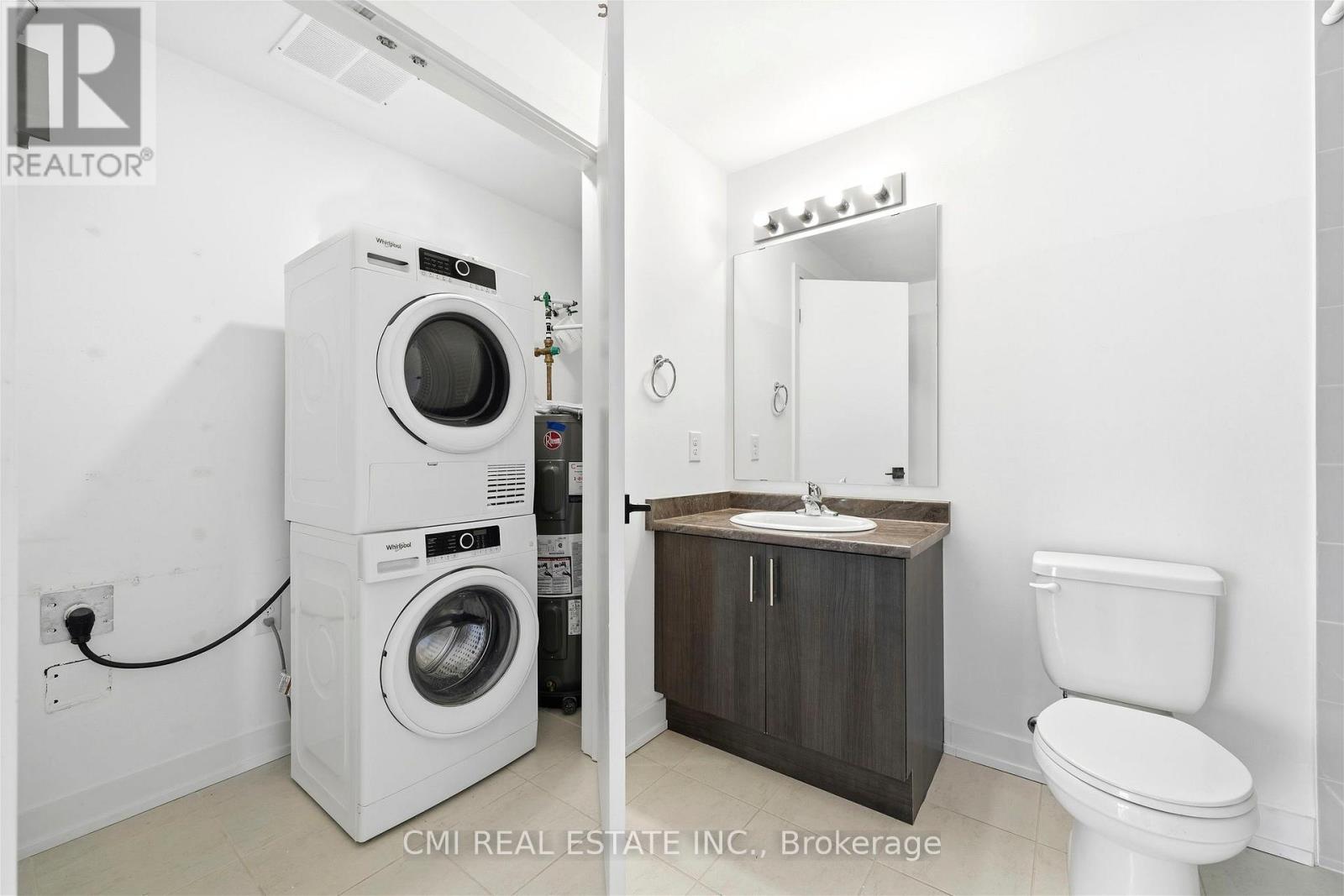 501 - 4 Spice Way, Barrie, Ontario  L9J 0M2 - Photo 33 - S12828556