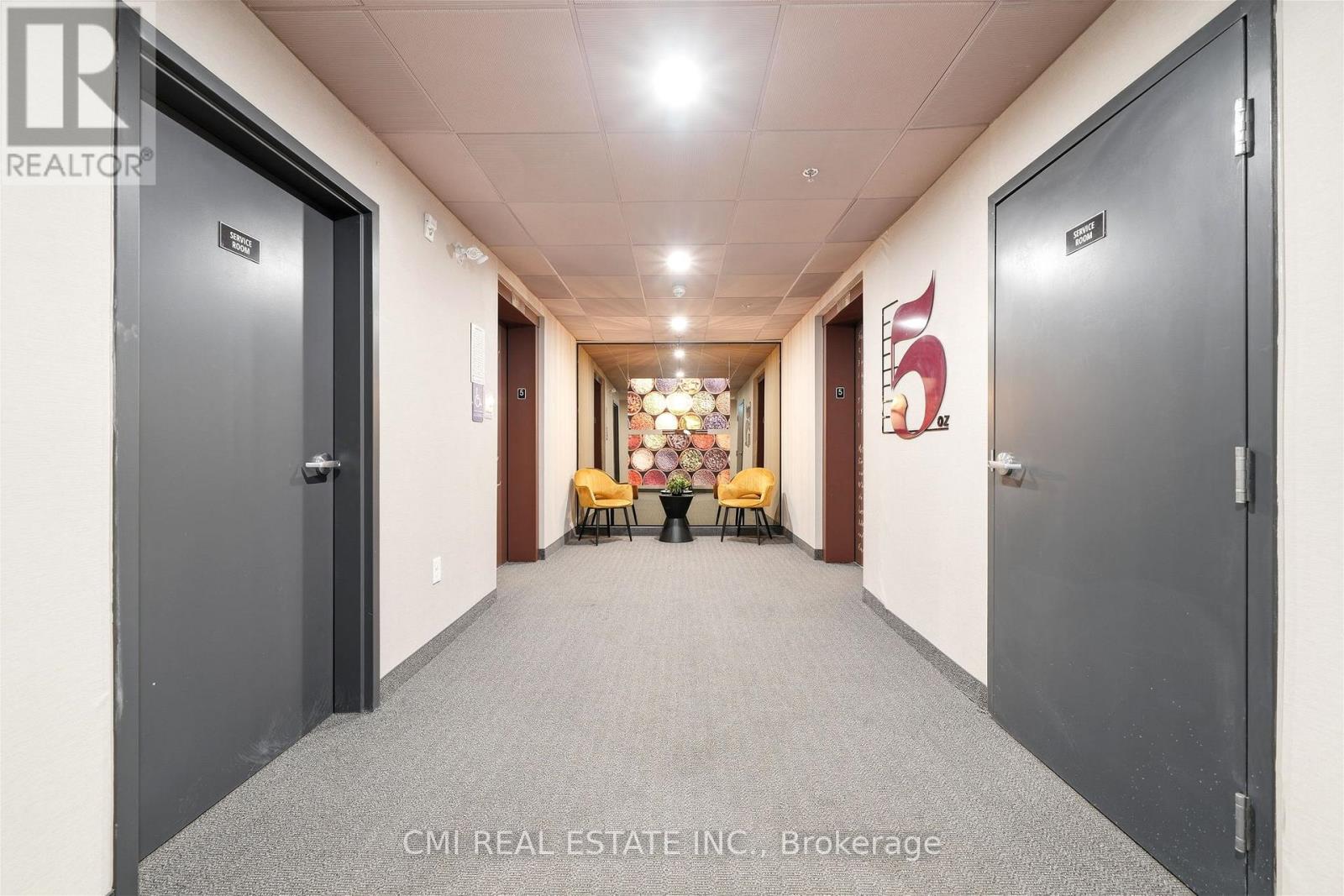 501 - 4 Spice Way, Barrie, Ontario  L9J 0M2 - Photo 4 - S12828556