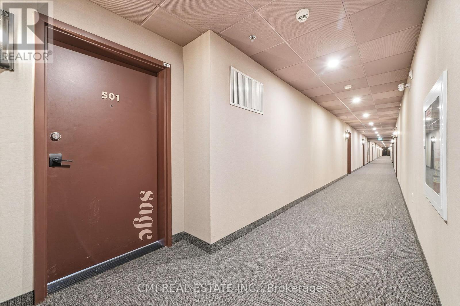 501 - 4 Spice Way, Barrie, Ontario  L9J 0M2 - Photo 5 - S12828556