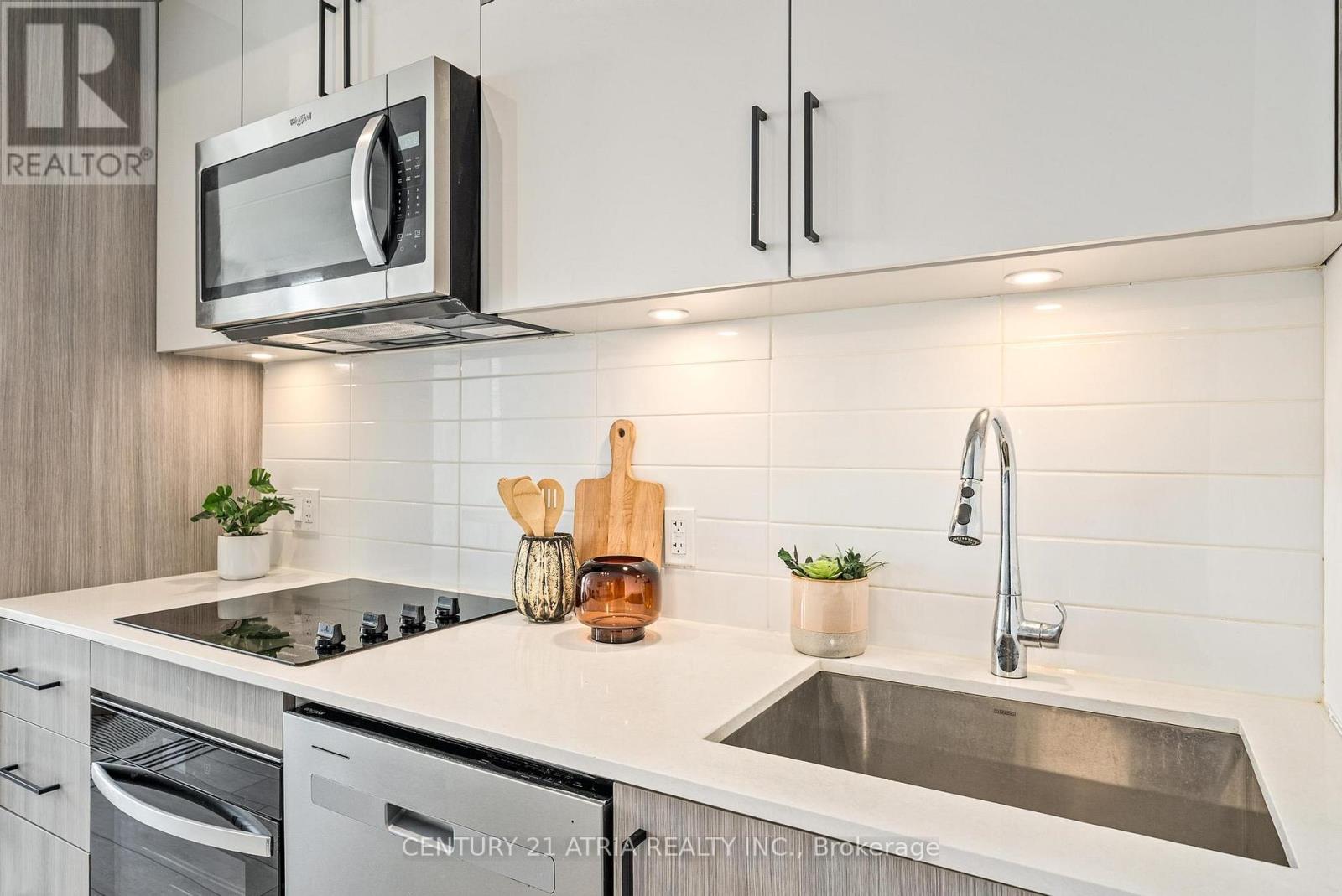 1511 - 70 Princess Street, Toronto, Ontario  M5A 0X6 - Photo 10 - C12826002