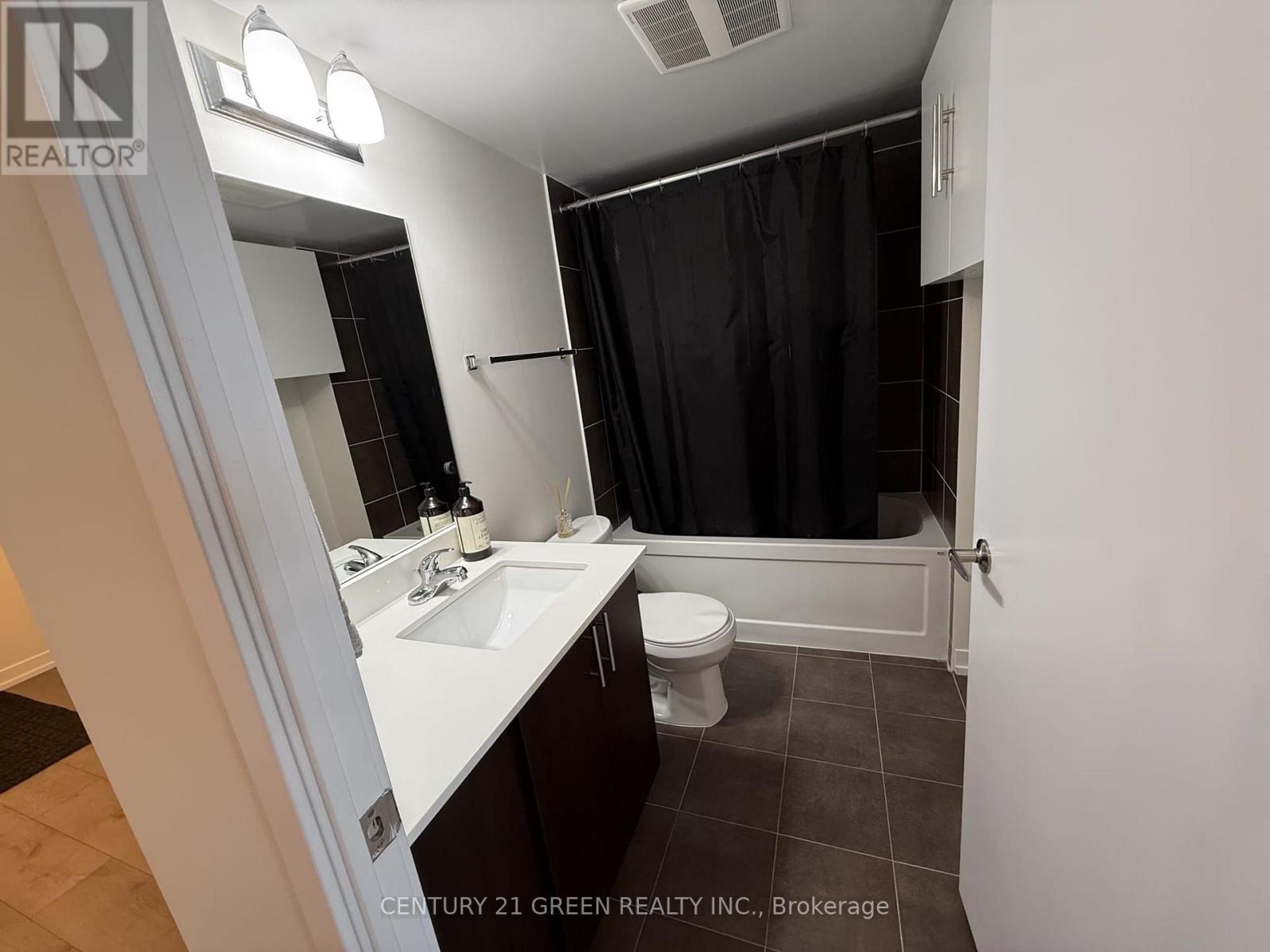 1711 - 1420 Dupont Street, Toronto, Ontario  M6H 0C2 - Photo 14 - W12754306