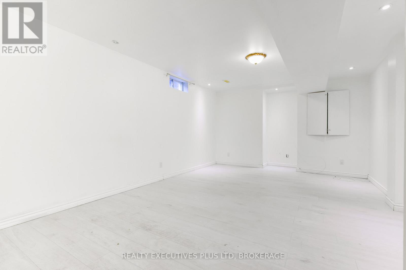 389 Wright Crescent, Niagara-On-The-Lake, Ontario  L0S 1J0 - Photo 30 - X12828458