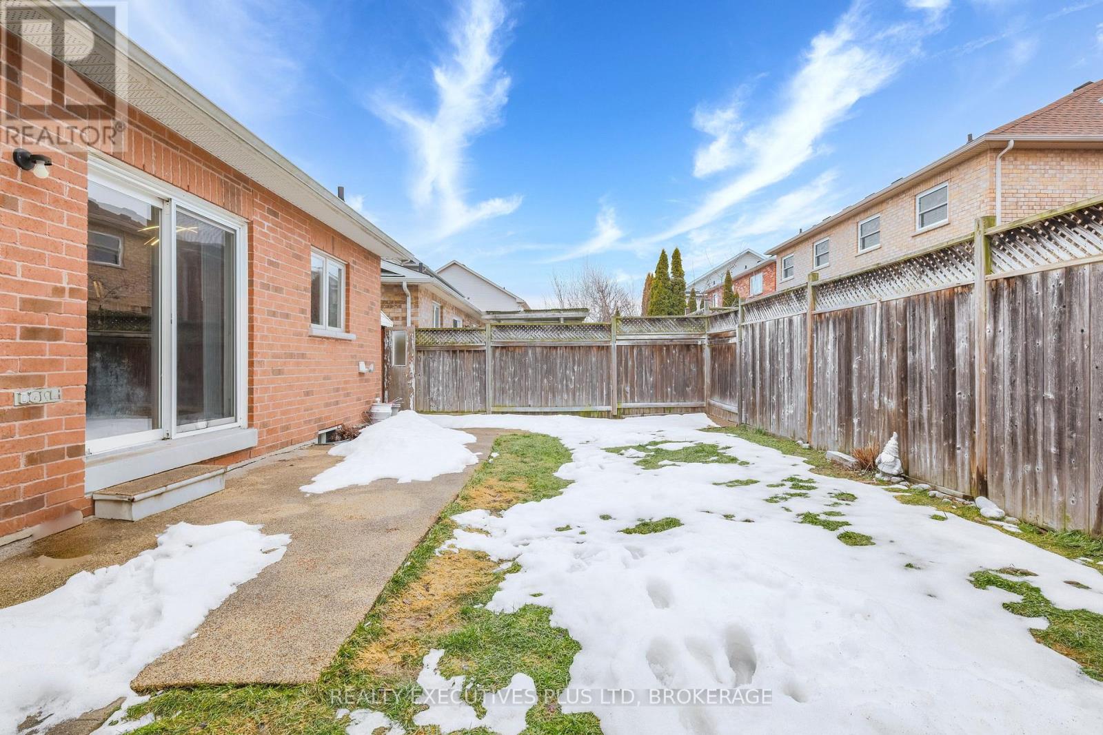 389 Wright Crescent, Niagara-On-The-Lake, Ontario  L0S 1J0 - Photo 37 - X12828458