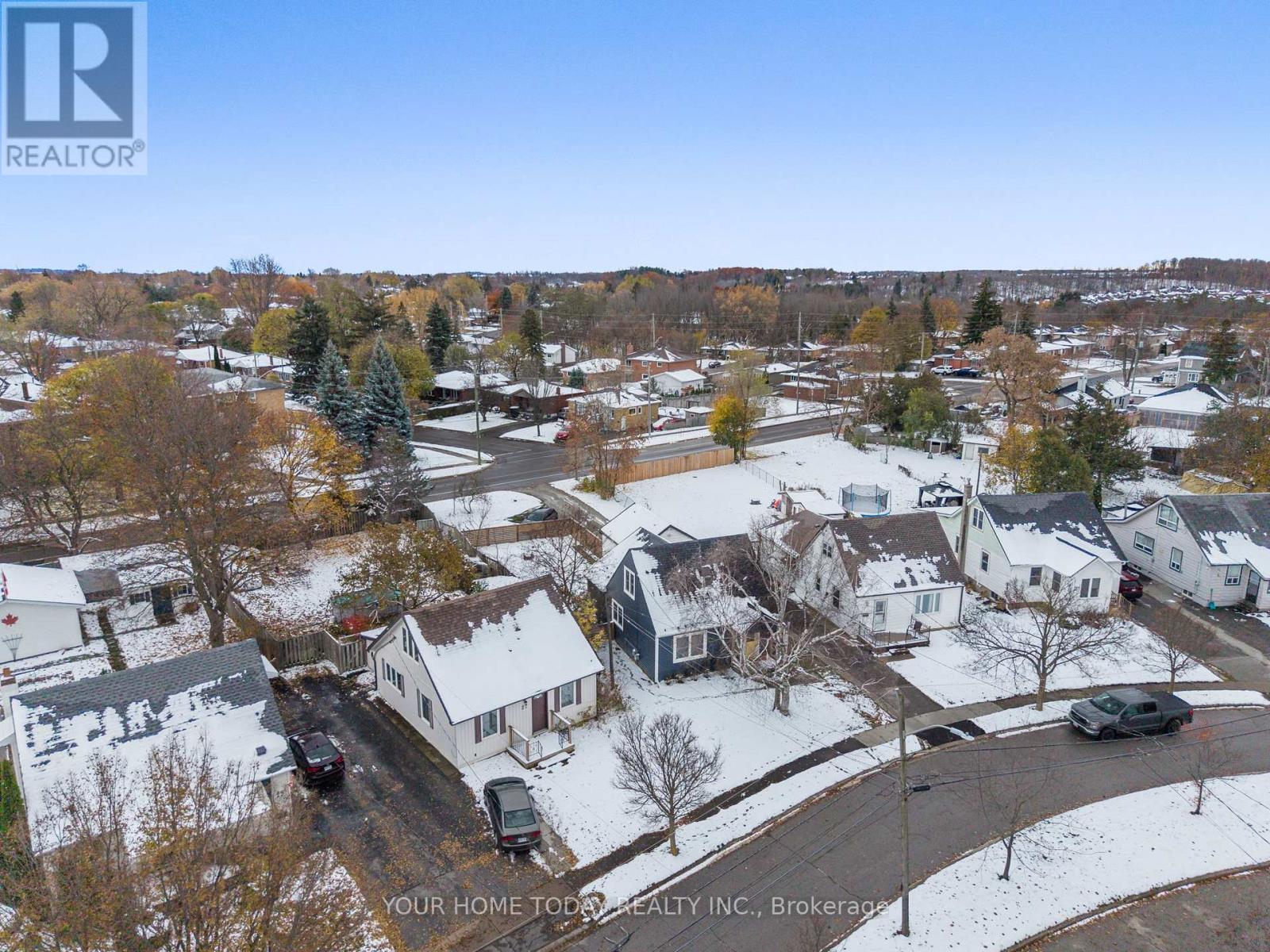 29 Normandy Boulevard, Halton Hills, Ontario  L7G 1V9 - Photo 32 - W12828552