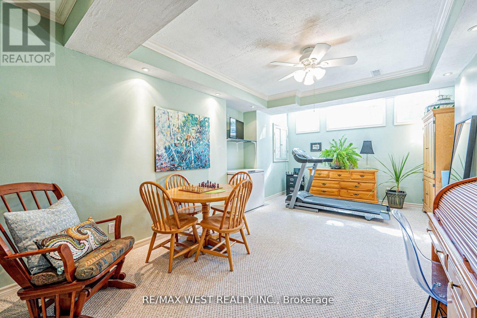 2223 Lapsley Crescent, Oakville, Ontario  L6M 4V1 - Photo 14 - W12828560