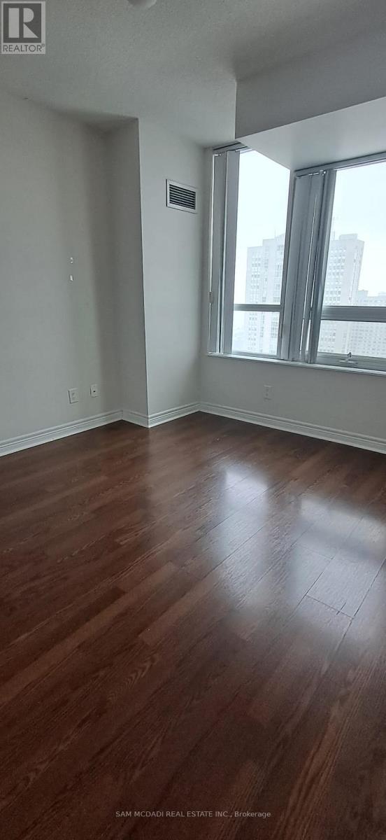 2702 - 208 Enfield Place, Mississauga, Ontario  L5B 0G8 - Photo 5 - W12828568