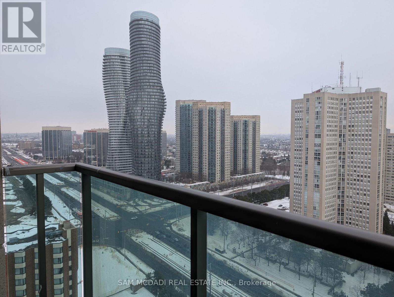 2702 - 208 Enfield Place, Mississauga, Ontario  L5B 0G8 - Photo 8 - W12828568