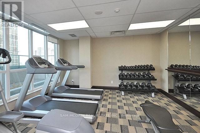 2702 - 208 Enfield Place, Mississauga, Ontario  L5B 0G8 - Photo 9 - W12828568