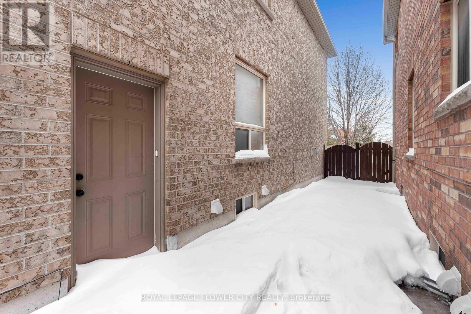 91 Abitibi Lake Drive, Brampton, Ontario  L6R 0V7 - Photo 42 - W12828632