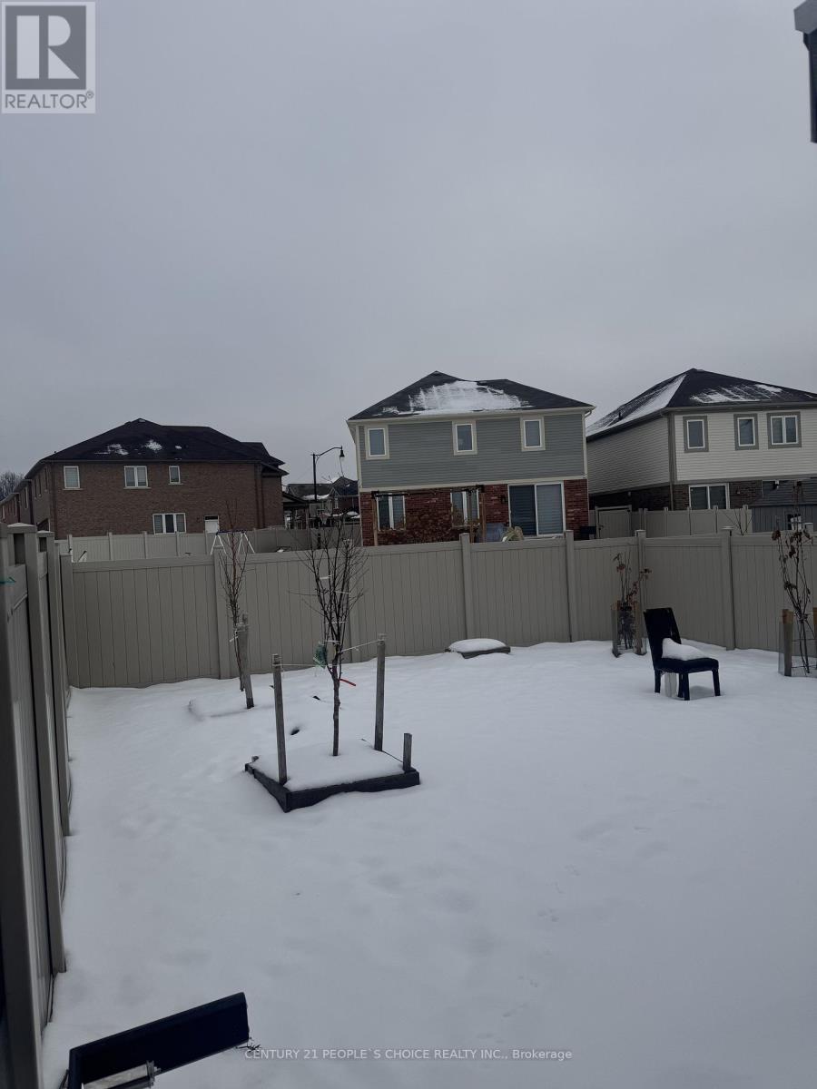 Bsmt - 9 Facet Street, Brampton (Northwest Brampton), Ontario  L7A 4K7 - Photo 2 - W12828642