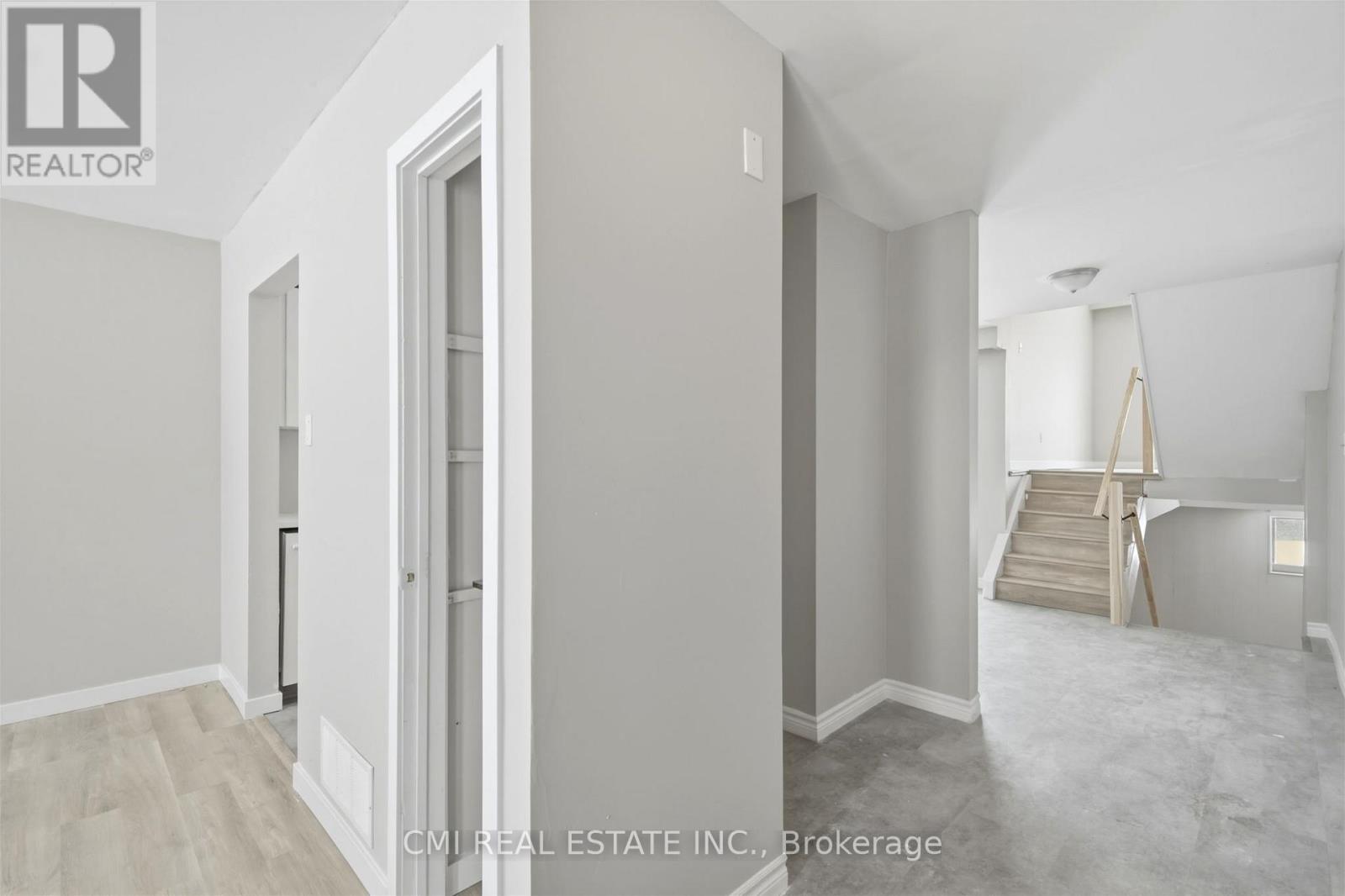 47 Carter Drive, Brampton, Ontario  L6V 3N4 - Photo 12 - W12828670