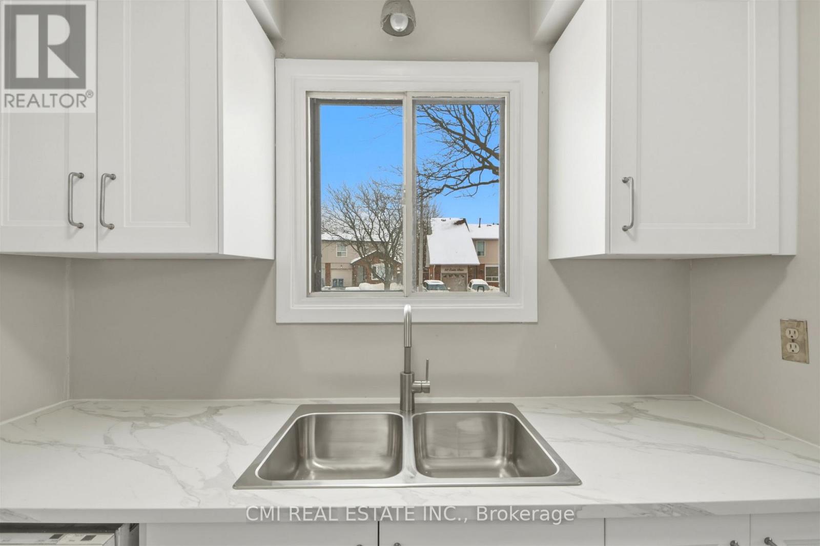 47 Carter Drive, Brampton, Ontario  L6V 3N4 - Photo 16 - W12828670