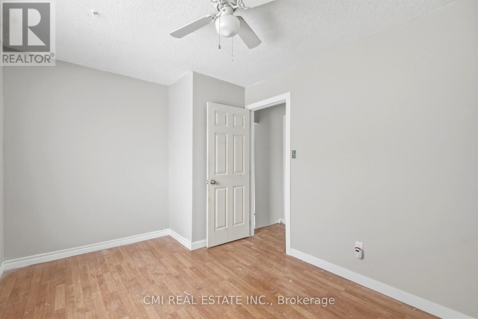 47 Carter Drive, Brampton, Ontario  L6V 3N4 - Photo 6 - W12828670