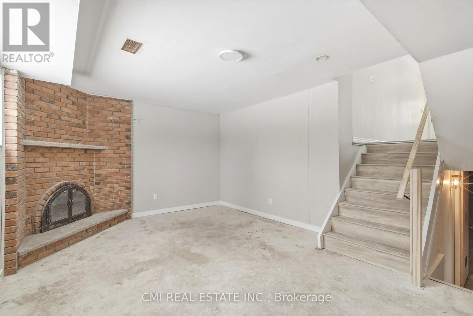 47 Carter Drive, Brampton, Ontario  L6V 3N4 - Photo 9 - W12828670