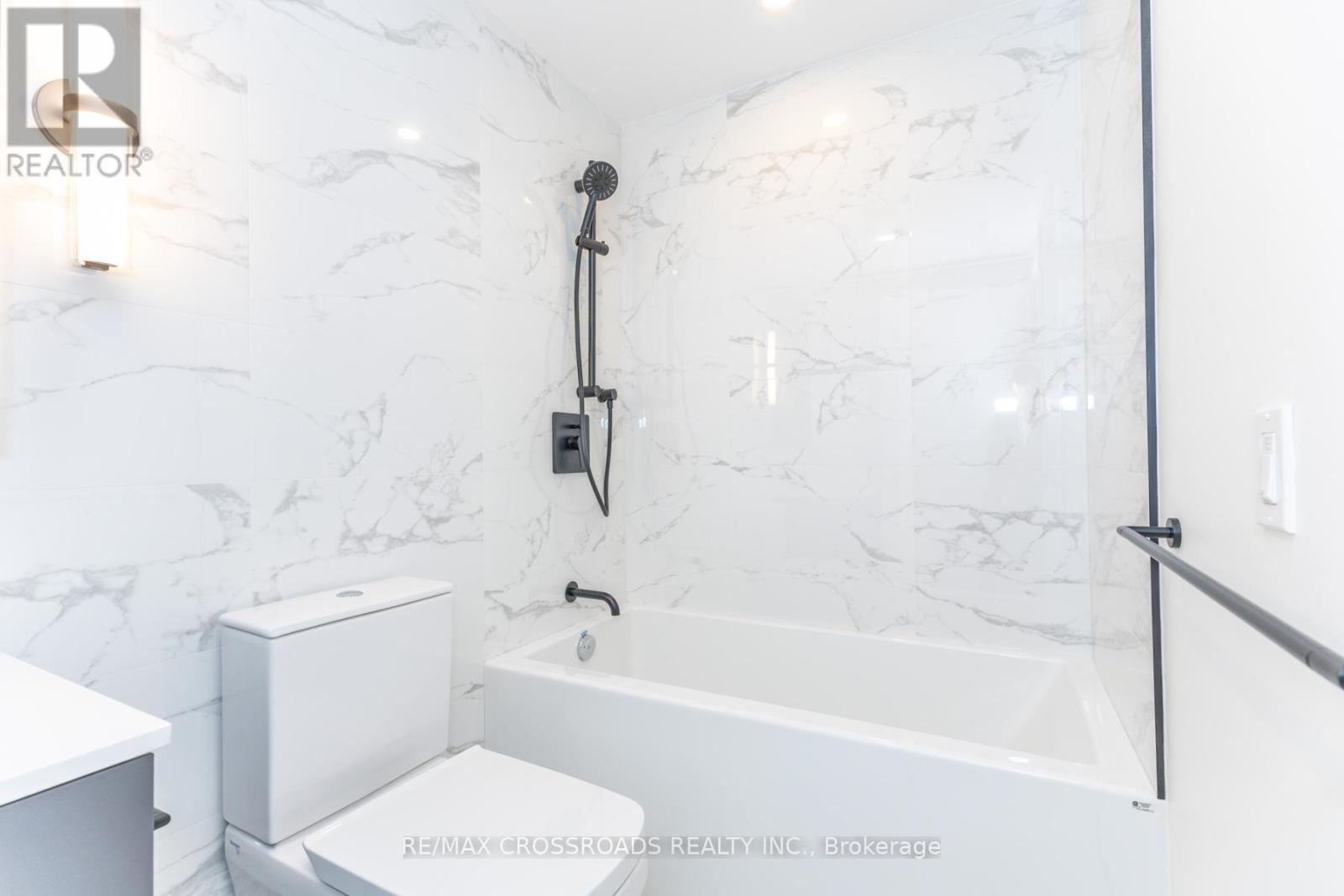 511 - 689 The Queensway Street, Toronto, Ontario  M8Y 0C8 - Photo 14 - W12828676