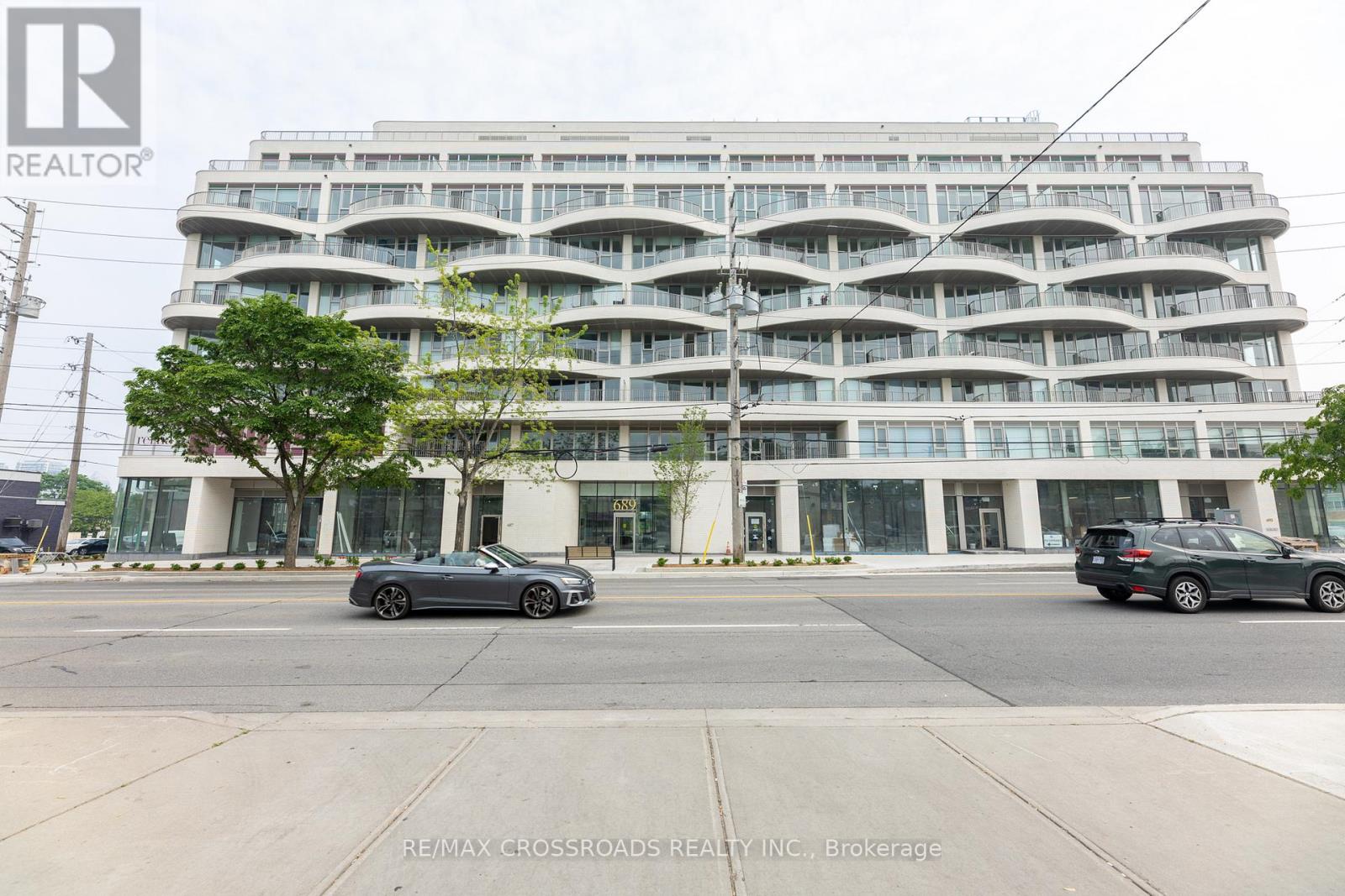 511 - 689 The Queensway Street, Toronto, Ontario  M8Y 0C8 - Photo 2 - W12828676