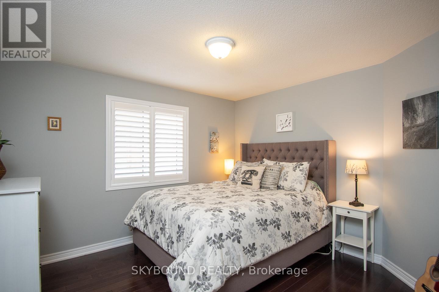 38 Silver Pond Drive, Halton Hills, Ontario  L7G 0G6 - Photo 23 - W12828680