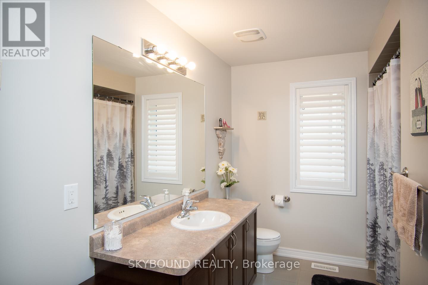 38 Silver Pond Drive, Halton Hills, Ontario  L7G 0G6 - Photo 24 - W12828680