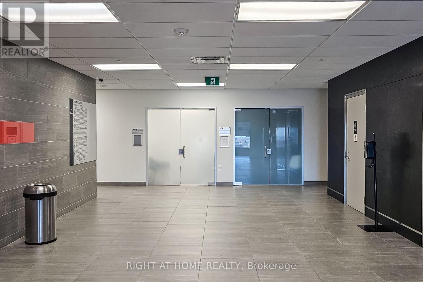 414 - 3075 Hospital Gate, Oakville, Ontario  L6M 1M1 - Photo 6 - W12828706