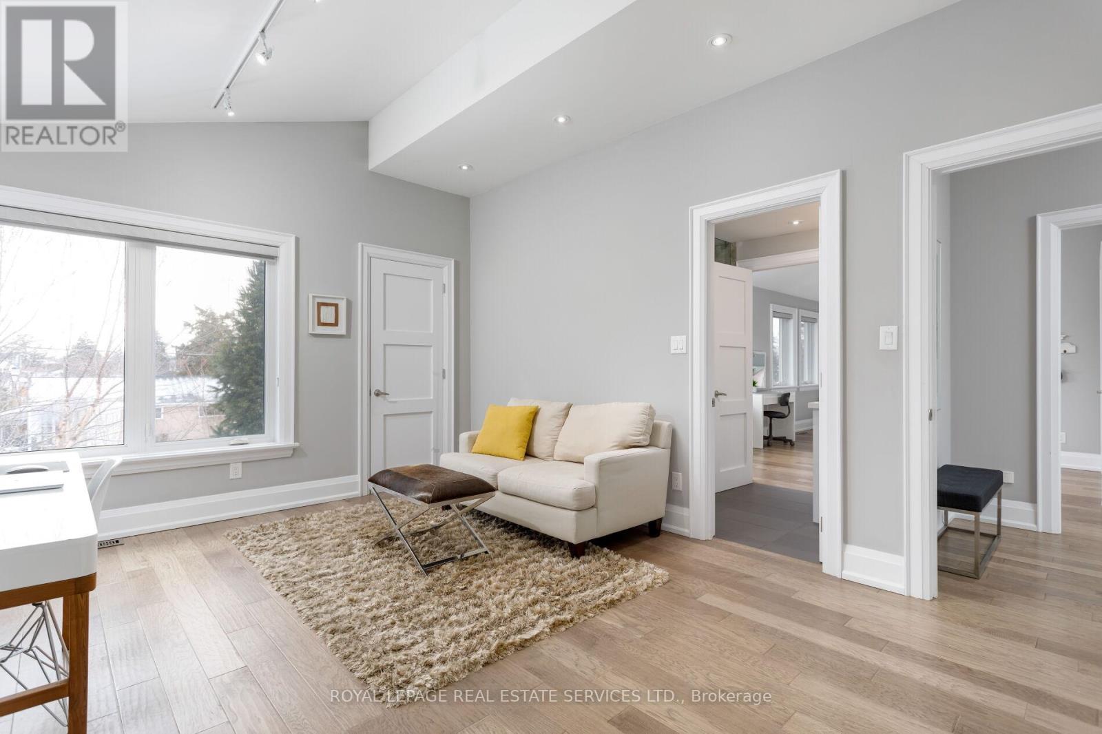 443 Seabourne Drive, Oakville, Ontario  L6L 4E9 - Photo 33 - W12828722