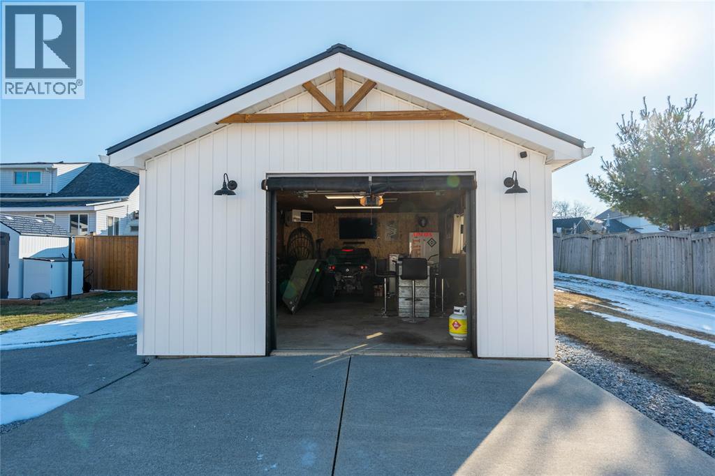 507 John Street, Port Lambton, Ontario  N0P 2B0 - Photo 32 - 26004169