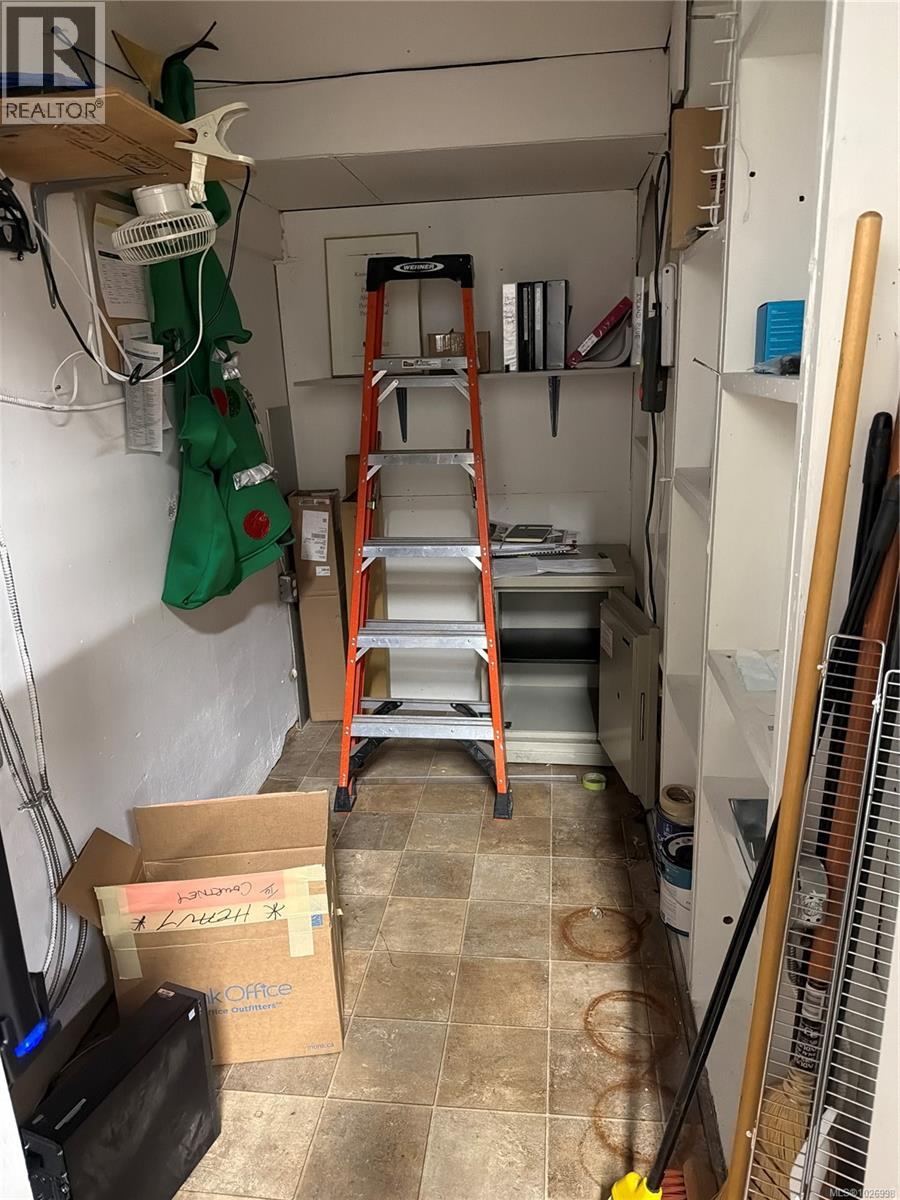 208 5th St, Courtenay, British Columbia  V9N 1J6 - Photo 6 - 1026998