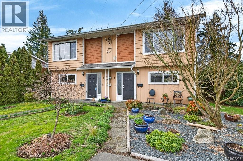 2327 Willemar Ave, Courtenay, British Columbia