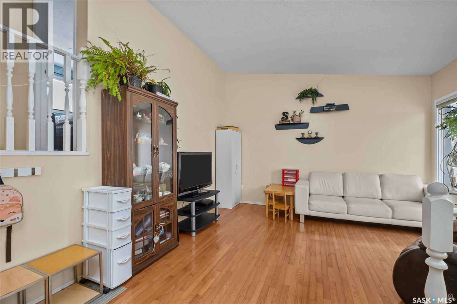 1723 Allbright Crescent, Prince Albert, Saskatchewan  S6V 7C6 - Photo 11 - SK029302