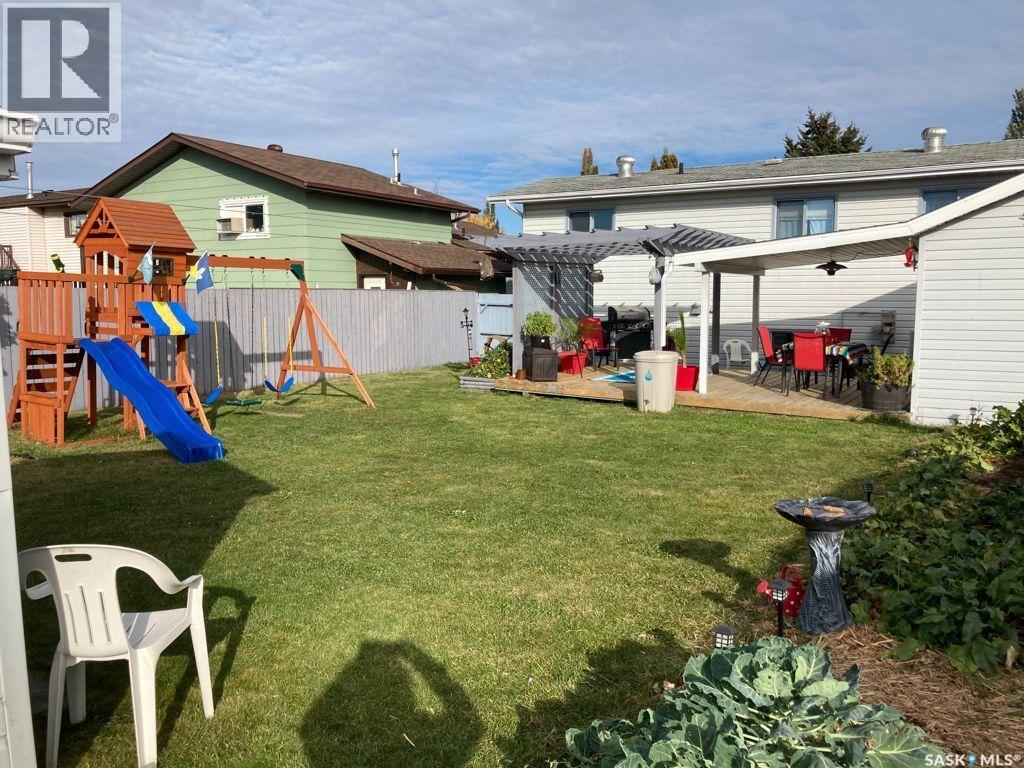 1723 Allbright Crescent, Prince Albert, Saskatchewan  S6V 7C6 - Photo 37 - SK029302