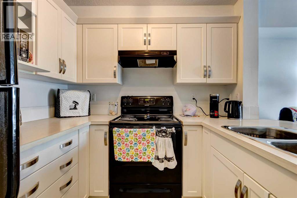 104, 304 Cranberry Park Se, Calgary, Alberta  T3M 1W2 - Photo 7 - A2282231