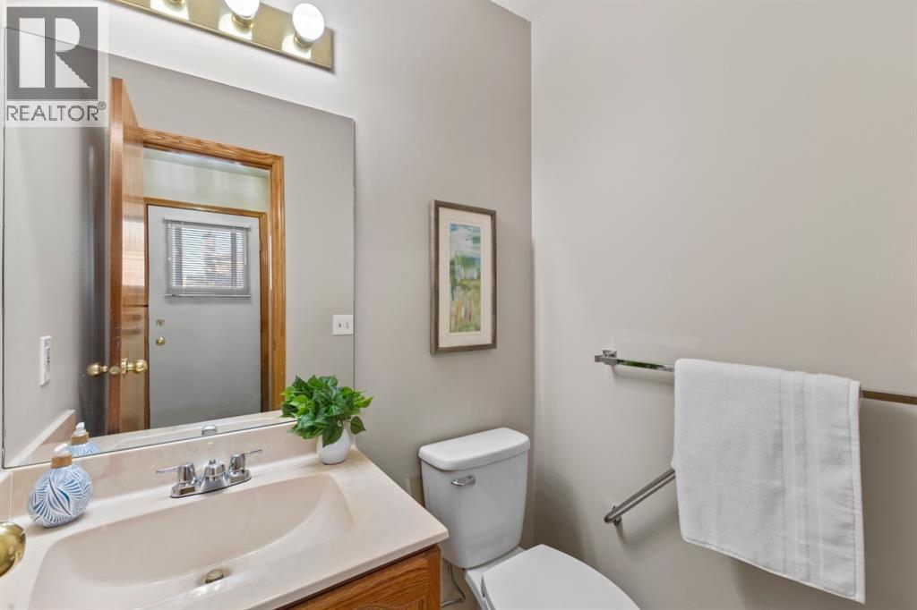 182 Riverglen Park Se, Calgary, Alberta  T2C 3Z1 - Photo 16 - A2288294