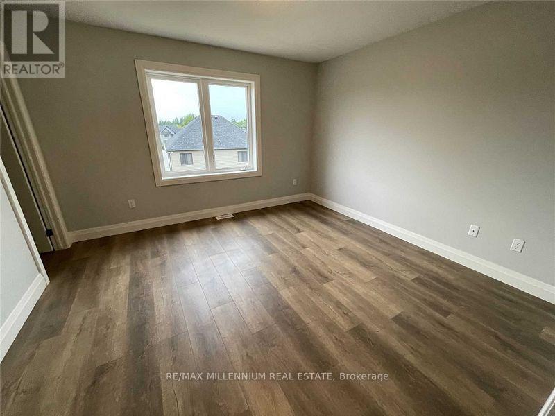 Main - 550 Fairway Road, Woodstock, Ontario  N4T 0E1 - Photo 9 - X12828586