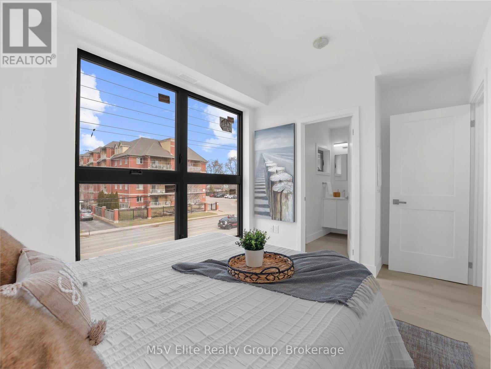 303 - 7277 Wilson Crescent, Niagara Falls, Ontario  L2G 4R8 - Photo 25 - X12828604